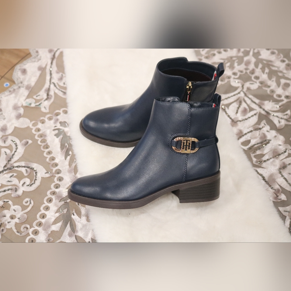 Tommy Hilfiger Women's Imiera Ankle Boots - Dark Blue, 6.5M